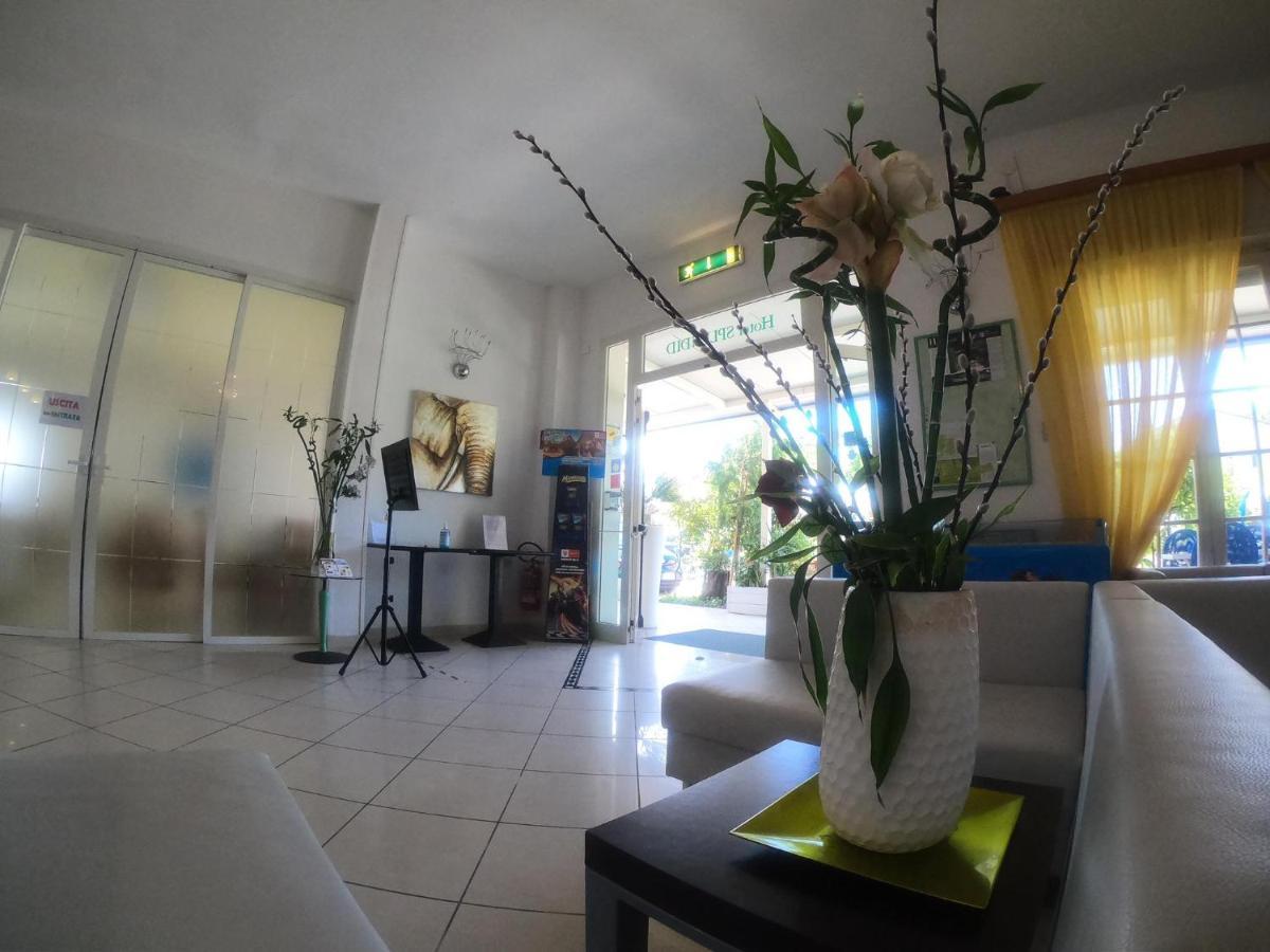 Splendid B&B Milano Marittima Exterior photo