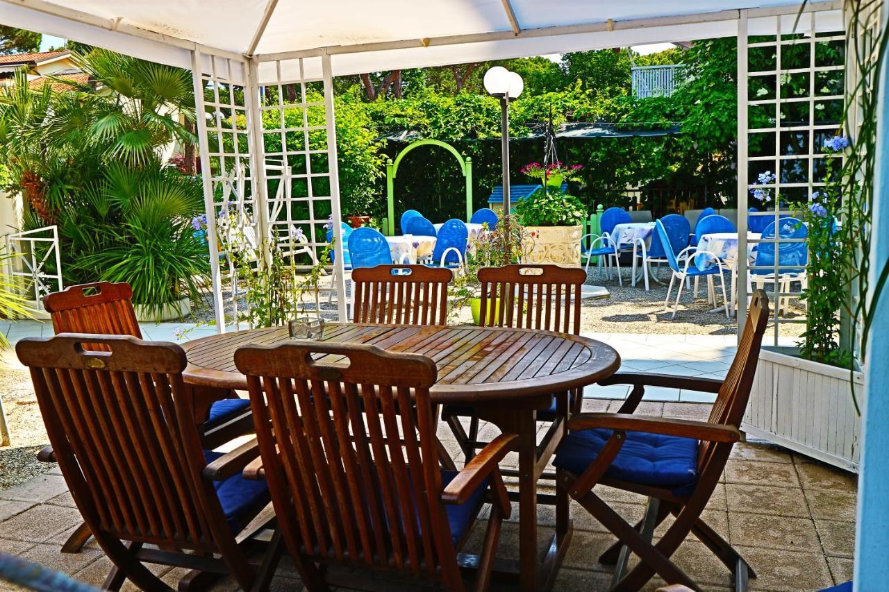 Splendid B&B Milano Marittima Exterior photo